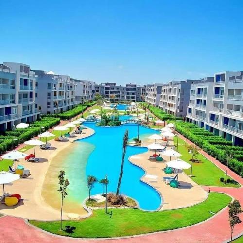 شاليهات بقرية مارينا دلتا لاجونز السياحية