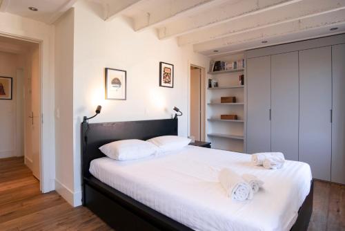 Malagnou - Spacieux appartement lumineux avec rooftop à Genève