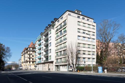 Malagnou - Spacieux appartement lumineux avec rooftop à Genève