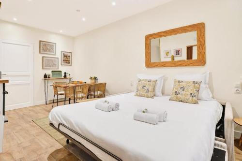 Beautiful flat with AC for 4 pax - Opera