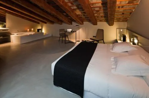 Caro Hotel photo 29