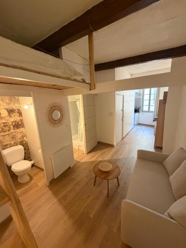 Wood vibes studio mezzanine - centre Écusson