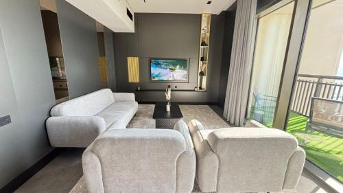 Premium 2BR Apartment Burj Khalifa & Sea Views with Large Balcony -2026 Modern