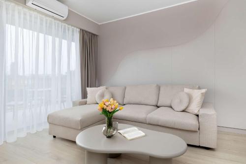 Stylowe Apartamenty z Parkingiem & Balkonem Greeneri Park by Noclegi Renters