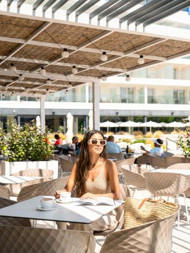 L'Azure Hotel SPA 4Sup