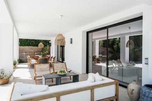 Villa Pearl - Luxury Hideaway near Puerto Banus