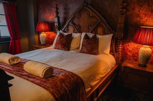 Golden Fleece York photo 29