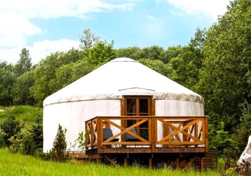 4 Żywioły - całoroczne jurty w górach - dostęp do sauny