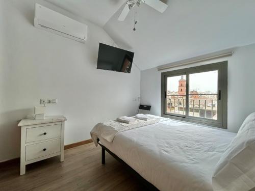 Puerta de Antequera Penthouse by Pineapple Homes