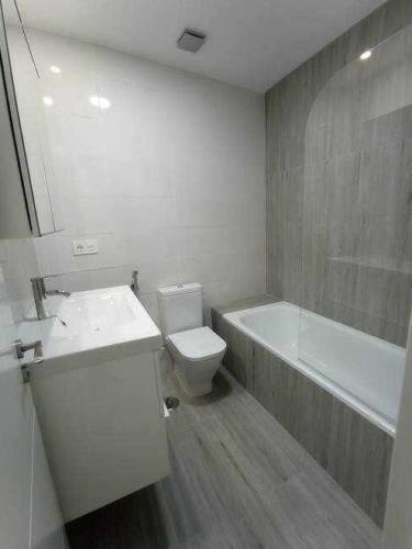 Urban suite 1C