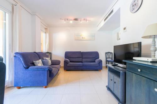Coastal Living fully equipped 200m from the Beach