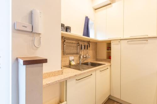 Stylish Apartment-Near Corso Como-Metro Garibaldi photo 15
