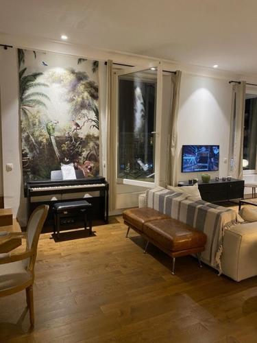Magnifique appart contemporain vue canal 150 m2 3 chambres 3 sdb classé 3 étoiles