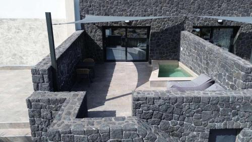 Santorini Cave Luxury Suites
