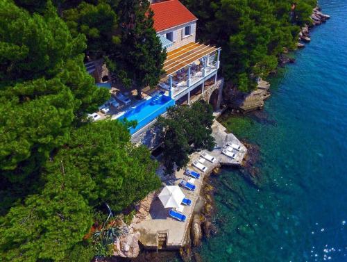 Seafront villa Dubrovnik Sea Diamant for 7 guests
