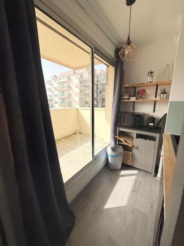 Studio tout équipé face au port