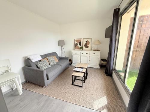 Studio tout équipé face au port