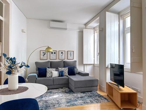 Alfama Confortable Apartment near Cathedral