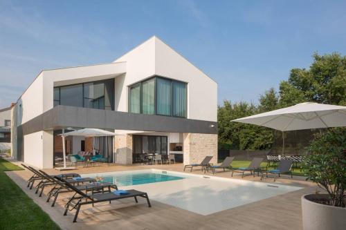 Luxury villa Aria Liznjan in Istria with heated pool
