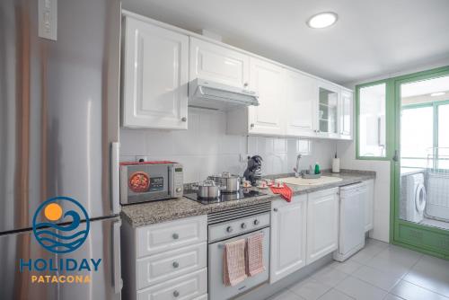 Front Sun Beach Apartment