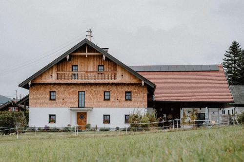 Furtlhof mit Privatbadeplatz am Irrsee