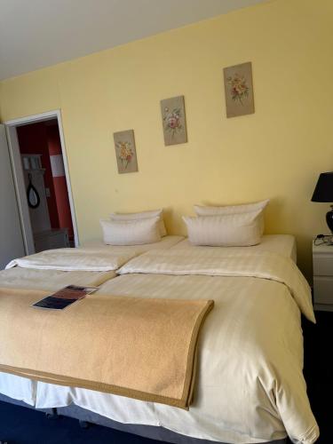 Hotel Schweriner Hof by ANS photo 93