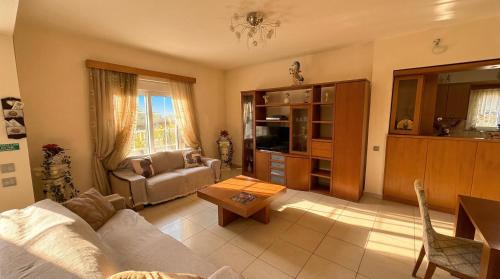 Tharreni's house in Lindos