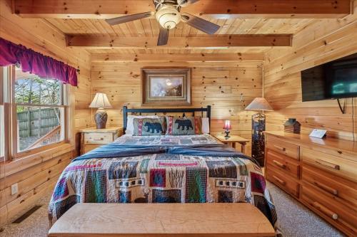 Tonys Joint by Venture Smoky Mountains photo 6