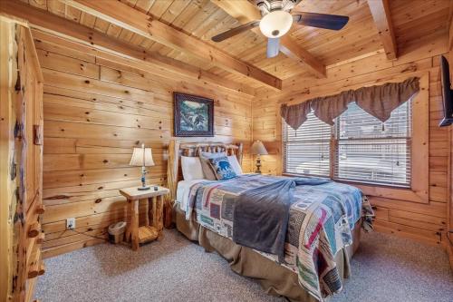 Tonys Joint by Venture Smoky Mountains photo 47