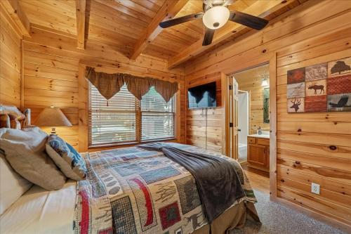 Tonys Joint by Venture Smoky Mountains photo 54