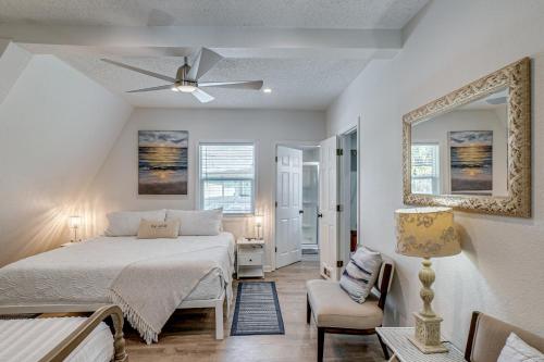 Walk to Beach: 3BR w/ Fire Pit & Plenty of Parking photo 3
