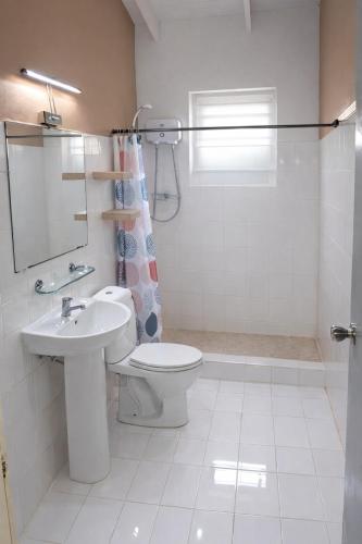 Bany a The Yellow Corner Villa