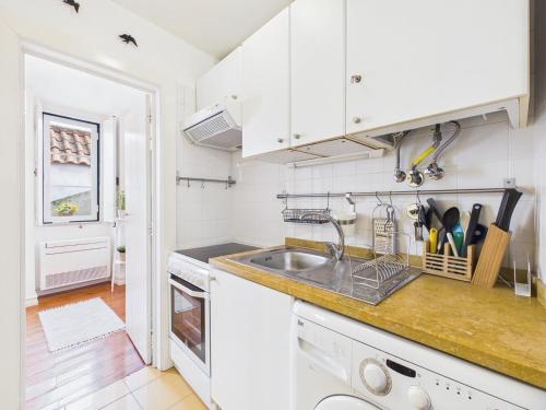 Charming 1BR w/ Sofa Bed in the Heart of Alfama | By Airnest