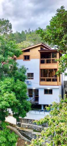 Riverfront Paradise Villa River front Villa