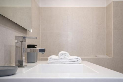 Luxury Stay in Rome Steps from Metro A Cornelia