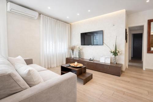 Luxury Stay in Rome Steps from Metro A Cornelia
