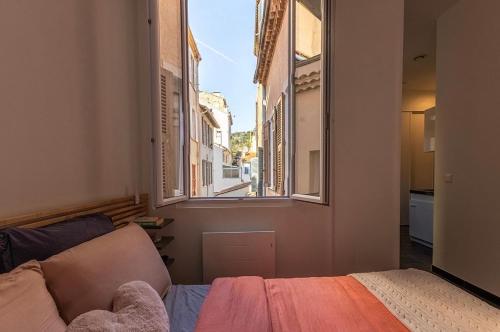 2 quiet & bright rooms near the Croisette