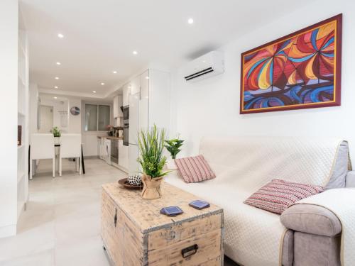 Holidays2Malaga Homely Bysso with terrace