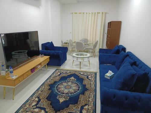 Aliya's Luxury Apartment Qurum