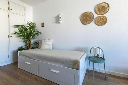 Timi's House - Espaçoso apartamento a 350 m da praia e centro da cidade velha
