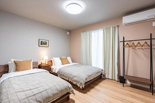 Nishikiyama Waga Home 2026 New Micro-American High CP Japanese Mattress Taisho Station 5 Minutes Direct to Kansai Airport Umeda Shinsaibashi Parking Included