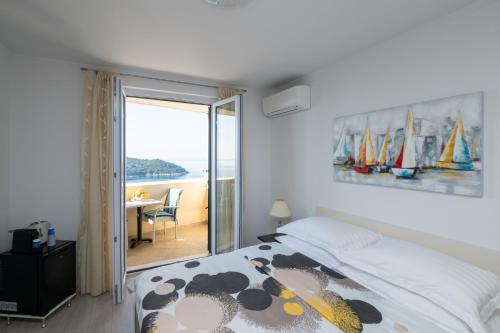 Deluxe Sunset Room, view of the Old Town