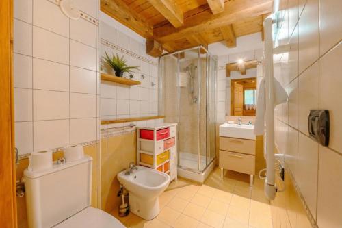 Apt Des Granges Balcony Duplex Near Chamonix for 5 - Happy Rentals photo 8