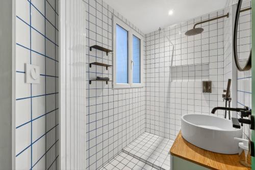 Quartier Les Marais 1 Bedroom Apartment with Netflix