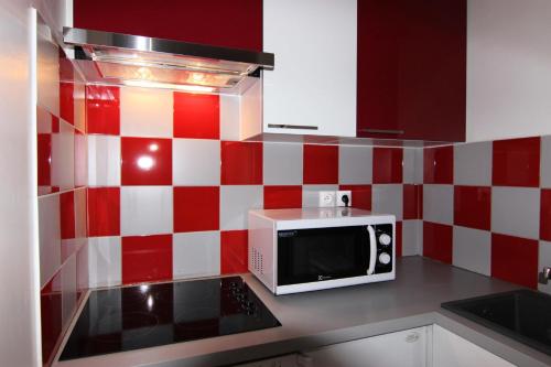 Résidence Olympic - JOLI APPARTEMENT 4 PERSONNES, PIED AUX PISTES AVEC SUPERBE VUE. SALLE DE BAIN ENTIEREMENT REFAITE A NEUF ! MAE-7669