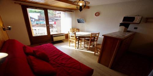 Résidence Le Centre - 2 Pièces pour 5 Personnes MAE-3332