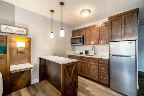 MainStay Suites Moreno Valley Near March Air Reserve Base in Rialto