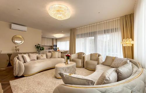Nice Apartment In Rovinj With House Sea View