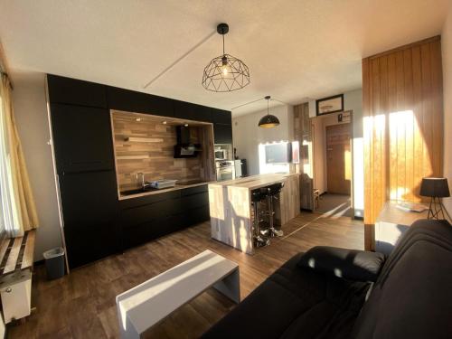 Résidence Neves - VAL THORENS location: magnifique studio pour 4 dans quartier animé MAE-3794
