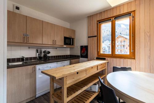 Résidence Le Balcon Des Airelles - Appartement rénové tout équipé sur Les Orres 1800 MAE-6614